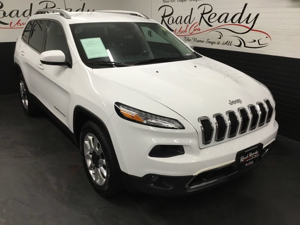 Used 2016 Jeep Cherokee Limited AWD/4WD image 2