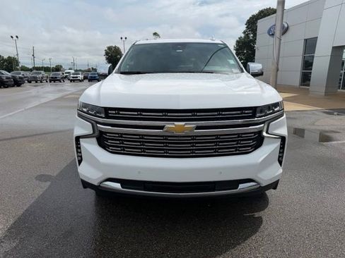 Used 2023 Chevrolet Tahoe Premier w/ Advanced Technology Package AWD/4WD image 5