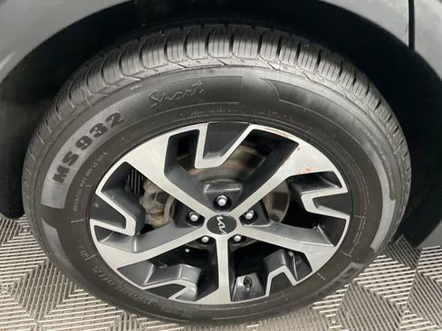 Certified 2023 Kia Sportage EX image 27