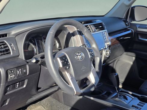 Used 2021 Toyota 4Runner Limited image 10