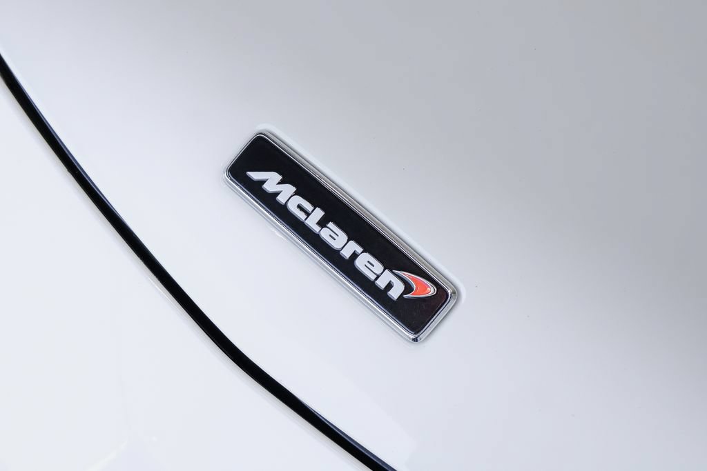 Used 2018 McLaren 570S Spider RWD image 8