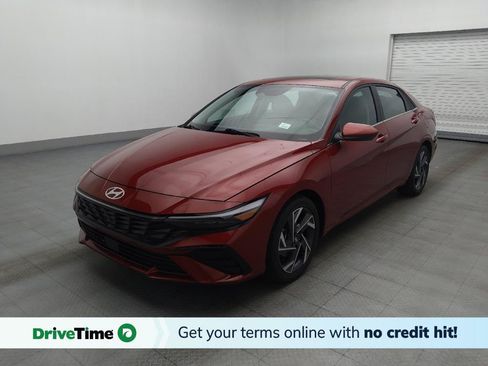 Used 2025 Hyundai Elantra SEL FWD image 1