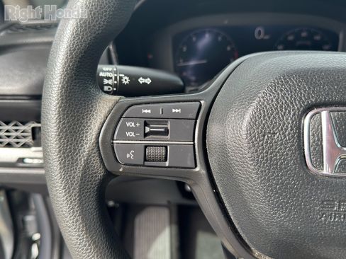 Used 2024 Honda Accord EX image 28