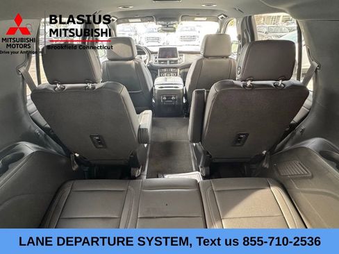 Used 2023 Chevrolet Tahoe Z71 w/ Luxury Package AWD/4WD image 18