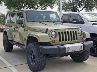 Used 2013 Jeep Wrangler Unlimited Sahara w/ Connectivity Group video 1