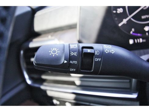 Used 2023 Kia Telluride SX FWD image 17