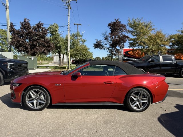 Used 2024 Ford Mustang GT Premium RWD image 31