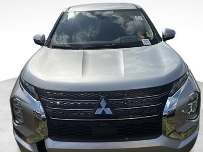 Used 2022 Mitsubishi Outlander ES