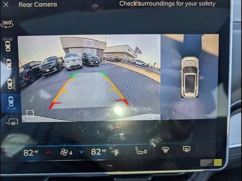 New 2024 VinFast VF 9 Plus image 11