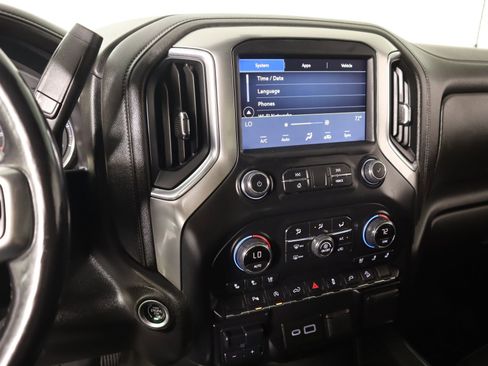 Used 2022 Chevrolet Silverado 1500 LTZ w/ Z71 Off-Road Package image 5