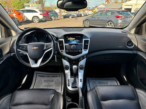 Used 2015 Chevrolet Cruze LT w/ RS Package image 25