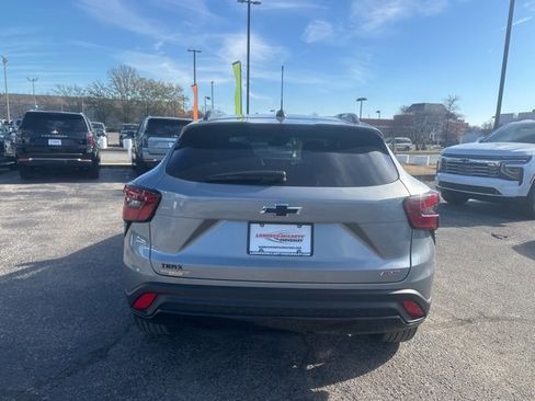 New 2026 Chevrolet Trax RS w/ Driver Confidence Package image 4