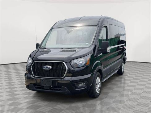Used 2024 Ford Transit 350 XLT RWD image 3