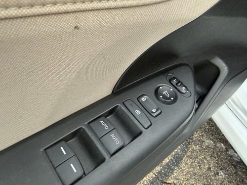 Used 2017 Honda Civic EX-T image 13