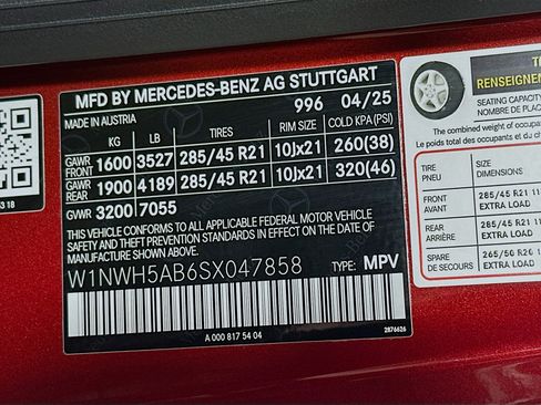 Certified 2025 Mercedes-Benz G 63 AMG 4MATIC image 34