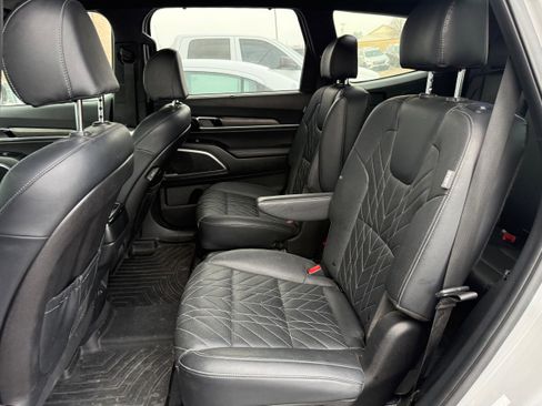 Used 2023 Kia Telluride SX X-Pro image 8