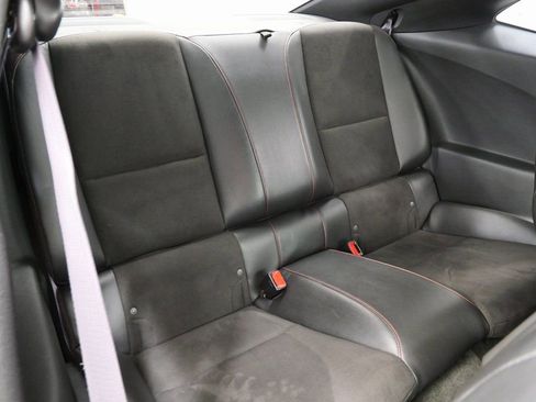 Used 2015 Chevrolet Camaro ZL1 image 18