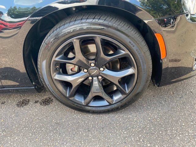 Used 2023 Chrysler 300 S w/ Comfort Group RWD image 26