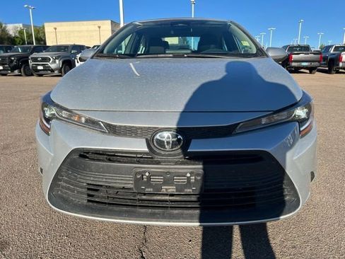 Used 2024 Toyota Corolla LE image 9