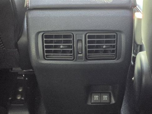 Used 2022 Toyota 4Runner TRD Off-Road Premium AWD/4WD image 33