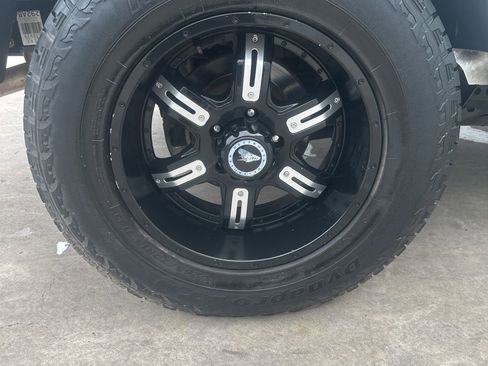 Used 2013 Jeep Wrangler Unlimited Sahara AWD/4WD image 26