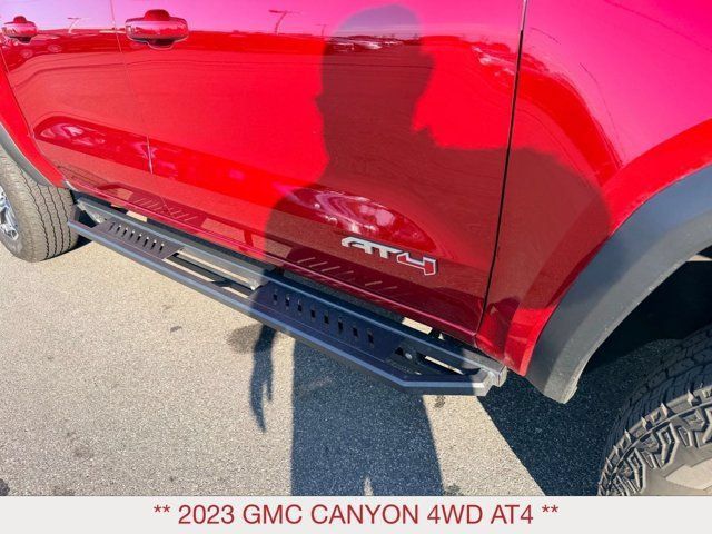 Used 2023 GMC Canyon AT4 AWD/4WD image 9