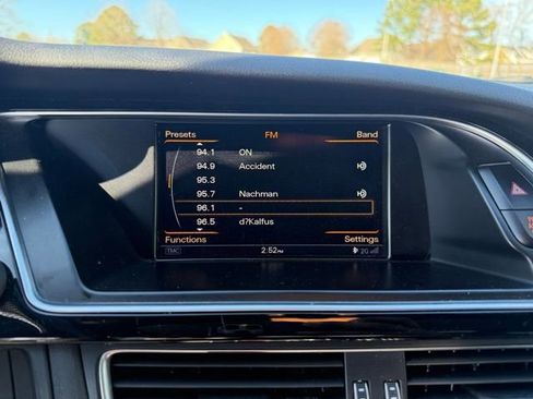 Used 2015 Audi RS 5 4.2 w/ Black Optic Plus Package image 18