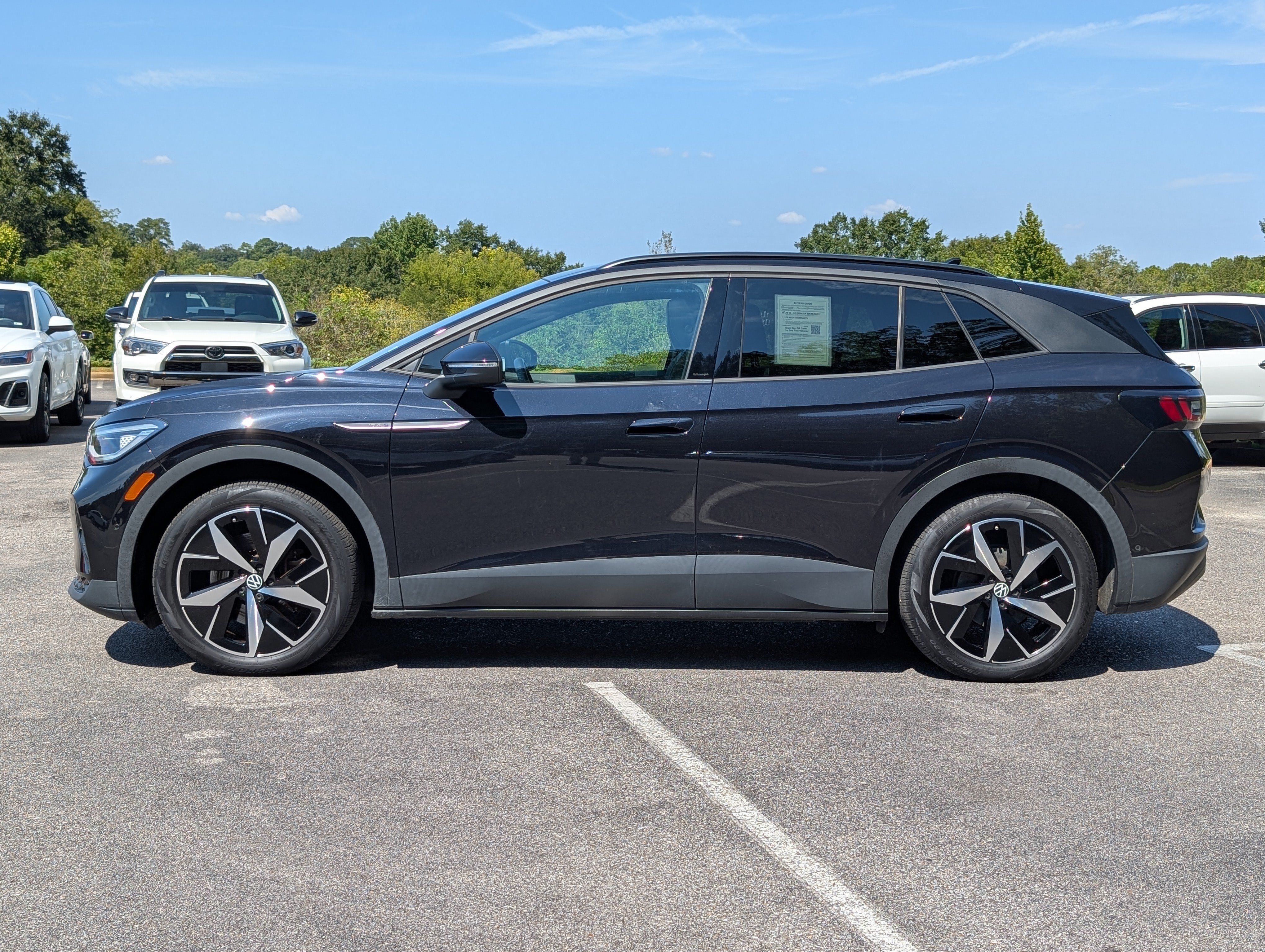 Used 2023 Volkswagen ID.4 S RWD image 6