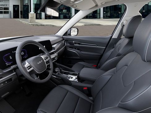 New 2025 Kia Telluride S image 18