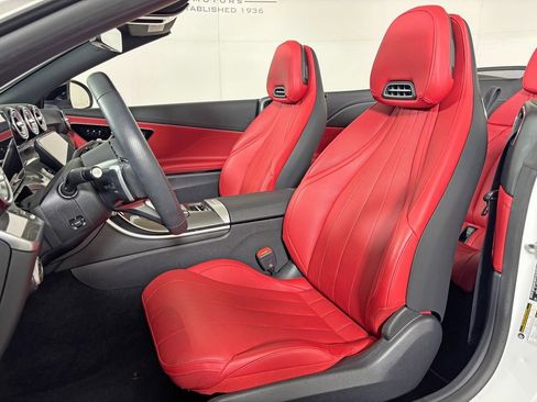 Certified 2024 Mercedes-Benz CLE 300 4MATIC Cabriolet image 18
