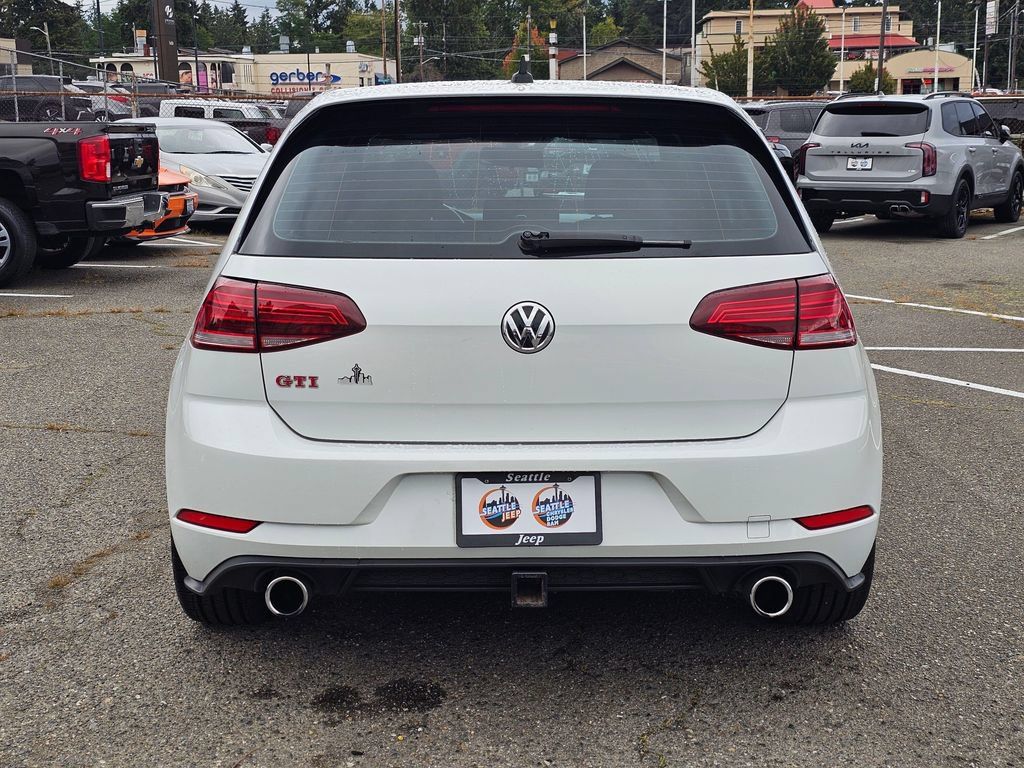 Used 2020 Volkswagen Golf 4-Door FWD image 6