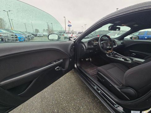 Used 2017 Dodge Challenger SXT w/ Sound Group RWD image 19