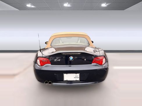 Used 2008 BMW Z4 3.0si image 9