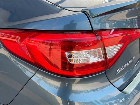 Used 2016 Hyundai Sonata SE image 28