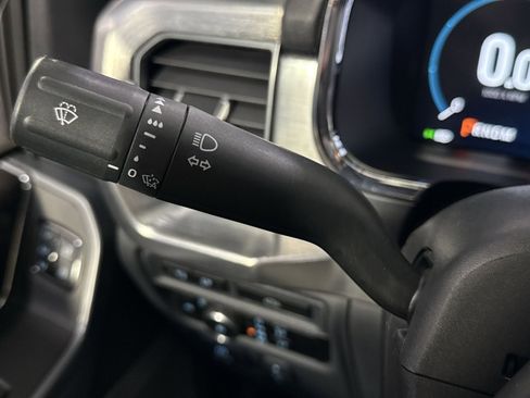 Used 2023 Ford F150 Lariat w/ Equipment Group 502A High image 22