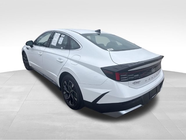 Used 2025 Hyundai Sonata SEL FWD image 3