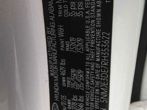 Used 2024 Hyundai Tucson Limited image 14