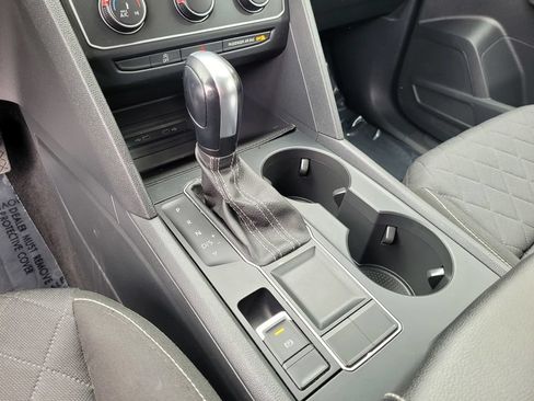Used 2021 Volkswagen Atlas S FWD image 21