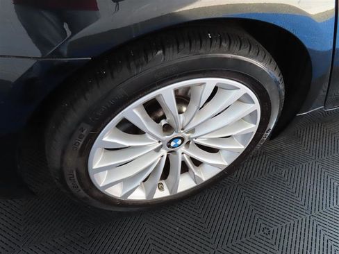 Used 2021 BMW 540i w/ Executive Package image 8