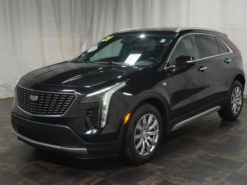 Used 2021 Cadillac XT4 Premium Luxury w/ Enhanced Visibility Package image 2
