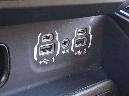 Used 2022 RAM 1500 Big Horn AWD/4WD image 26