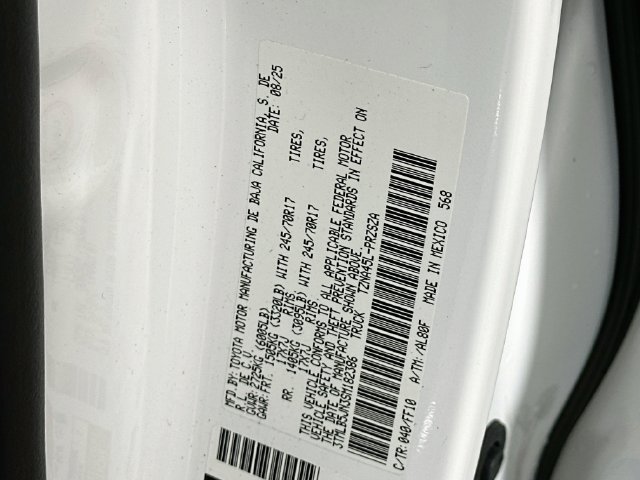 Used 2025 Toyota Tacoma SR5 AWD/4WD image 38