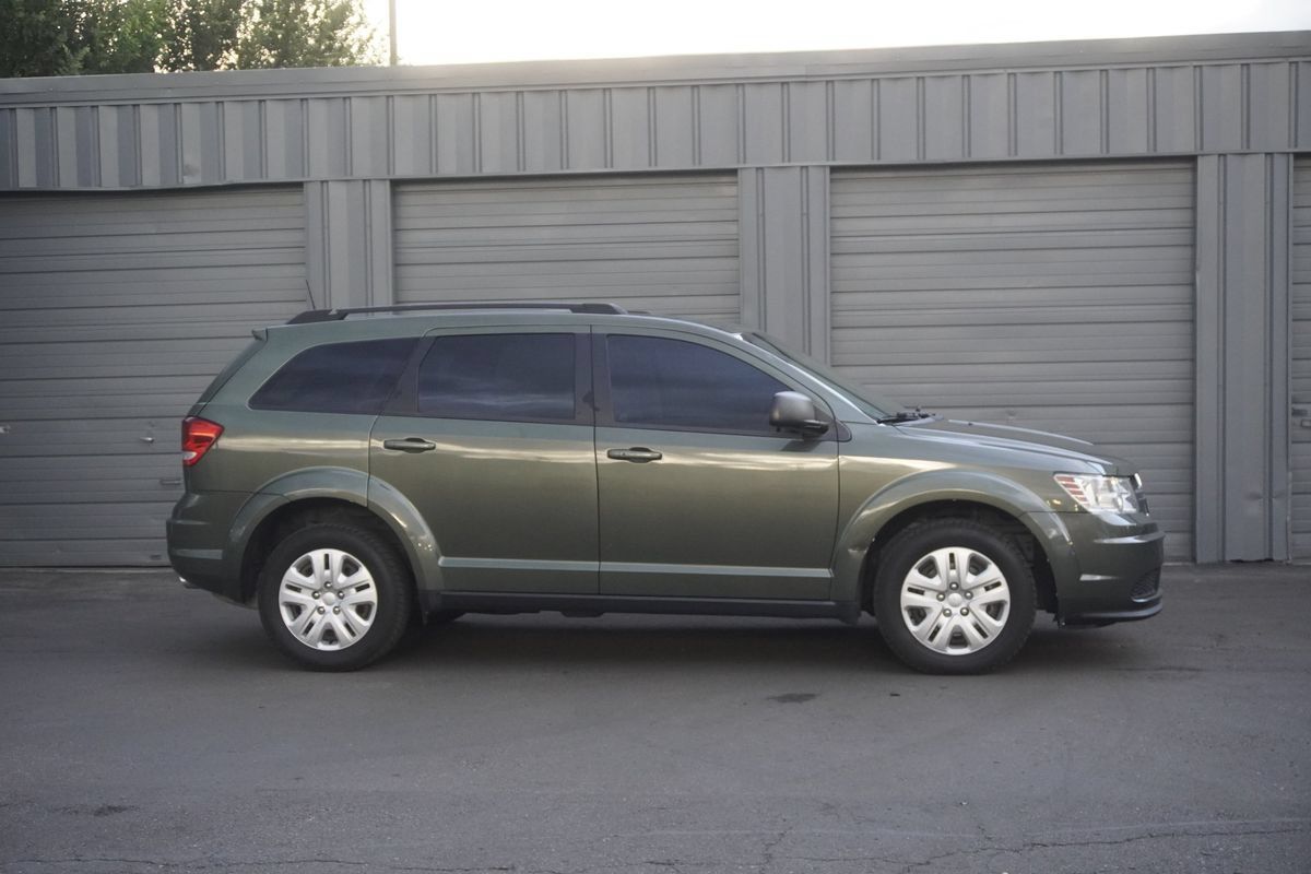 Used 2018 Dodge Journey SE w/ Popular Equipment Group AWD/4WD image 7