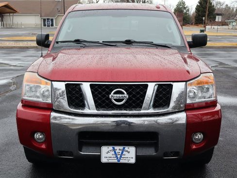 Used 2013 Nissan Titan SV w/ SV Value Truck Pkg image 12