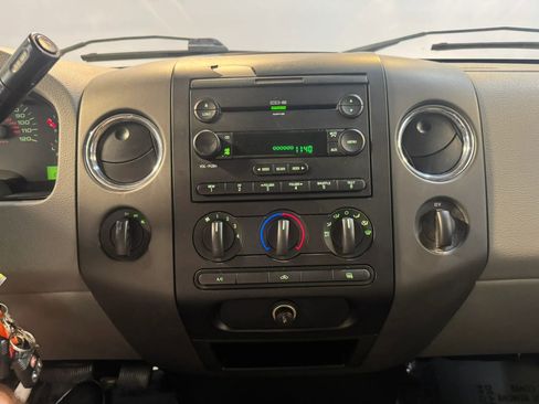 Used 2006 Ford F150 XLT AWD/4WD image 15