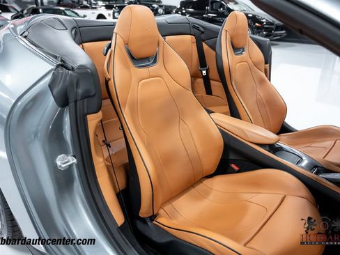 Used 2019 Ferrari Portofino RWD image 30