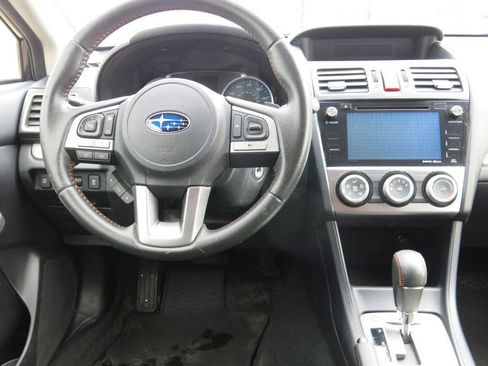 Used 2017 Subaru Crosstrek 2.0i Premium image 20