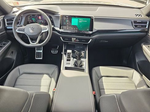 New 2026 Volkswagen Atlas Cross Sport SEL R-Line AWD/4WD image 9