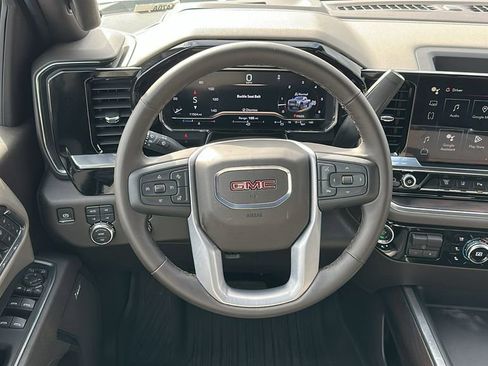 Certified 2025 GMC Sierra 2500 SLT w/ SLT Premium Package image 12