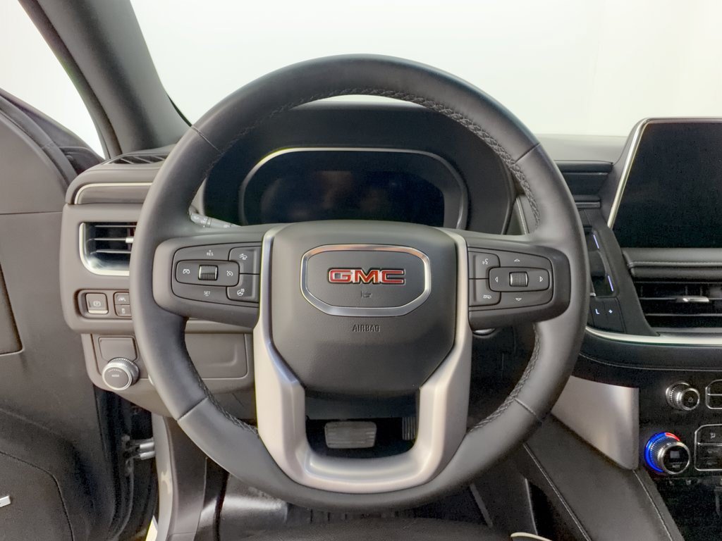 Used 2023 GMC Yukon SLT w/ SLT Luxury Package RWD image 10